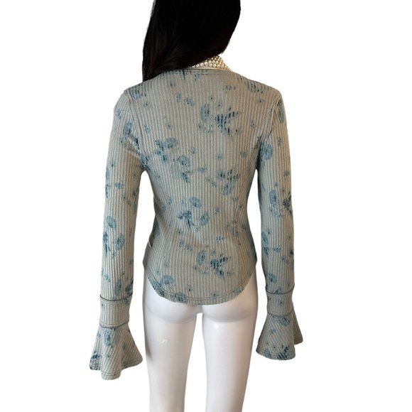 NWT Free People Grey Floral Ribbed Henley Long Bell Sleeve Boho Top S - Picture 6 of 9